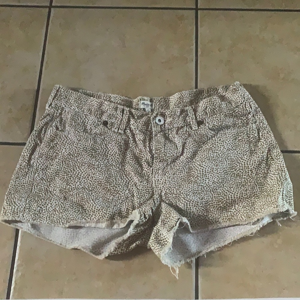 Safari print shorts